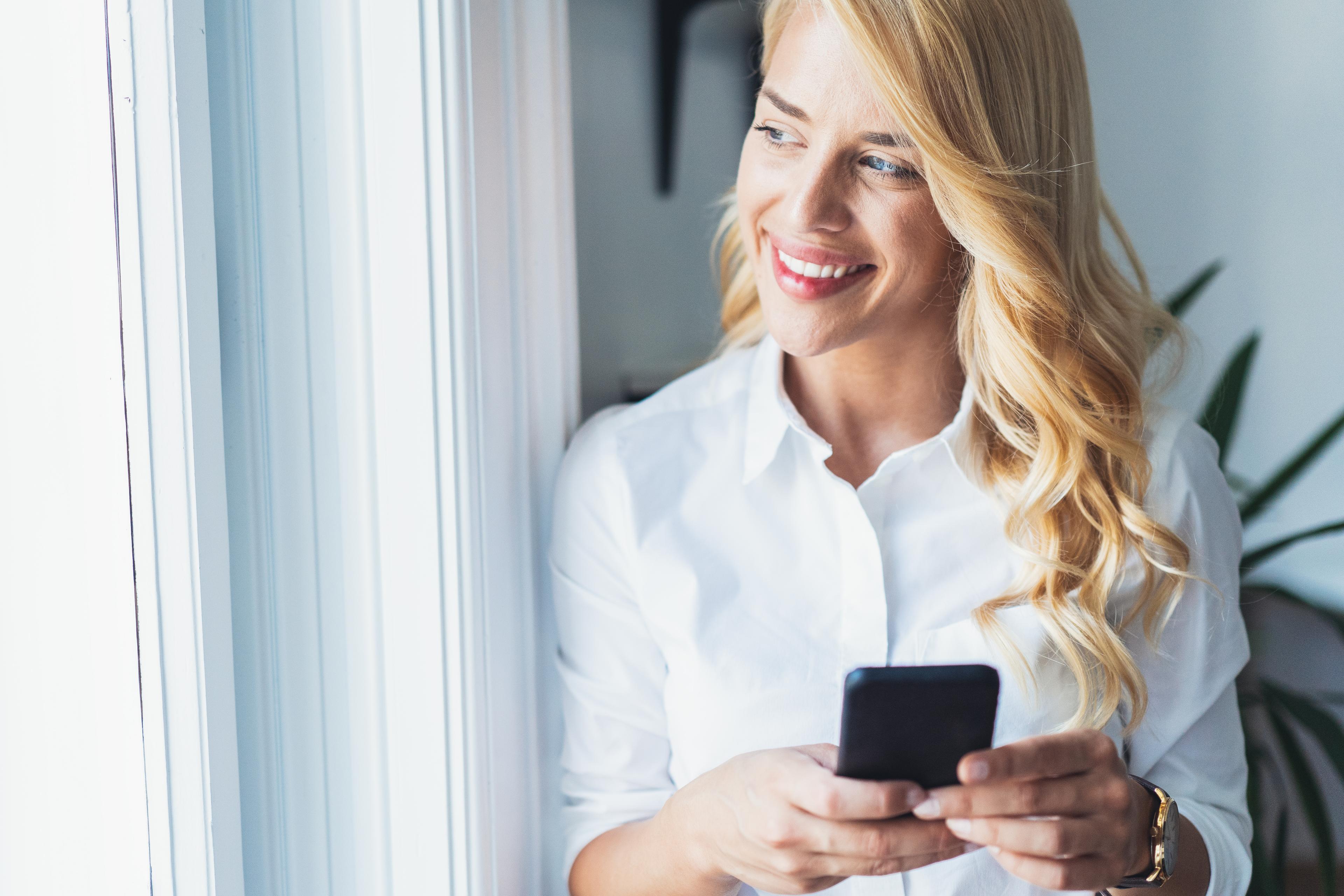 Agent messaging a client