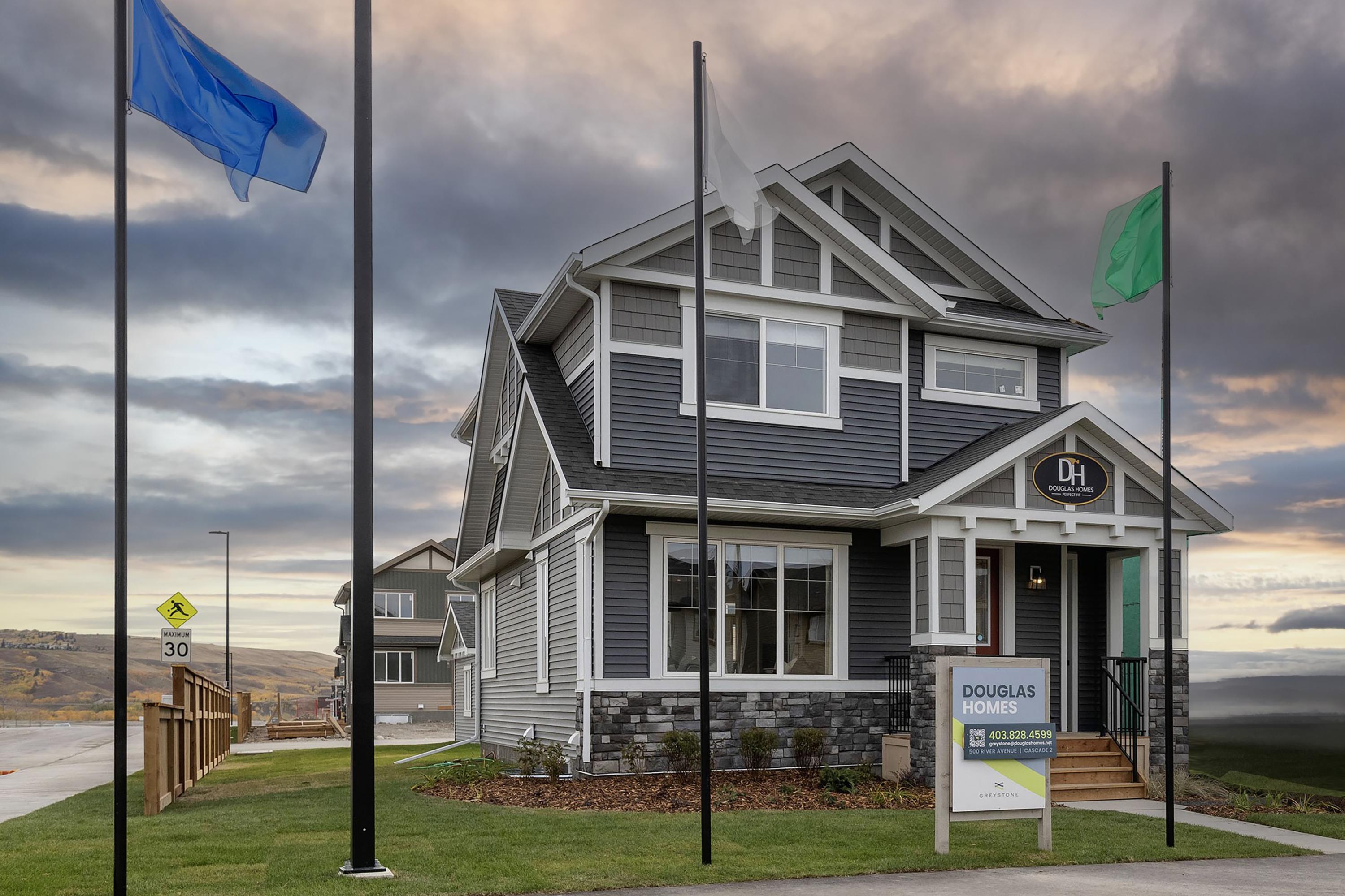 Laned Homes in Greystone Laned Homes
