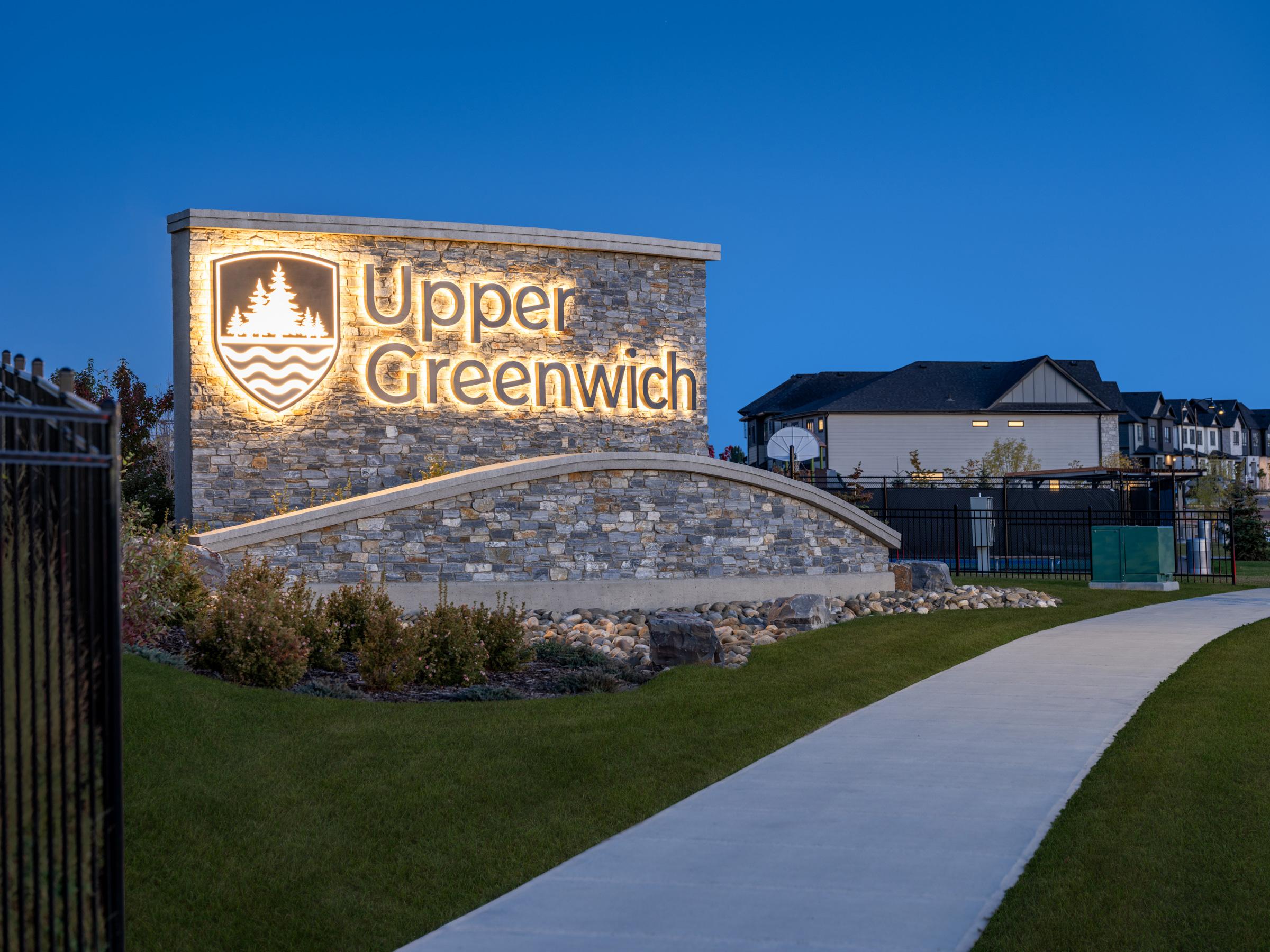 Semi-Detached, Row/Townhome
